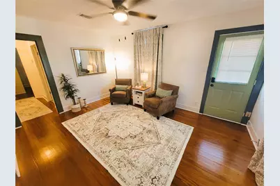 5011 Avenue Q #Rear, Galveston, TX 77551 - Photo 4