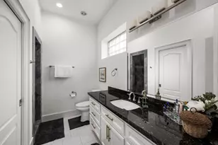 1210 Parkerhaven Ct, Houston, TX 77008 - Photo 26