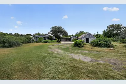 217 County Road 373, Uvalde, TX 78801 - Photo 36