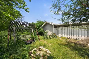 217 Co Rd 373, Uvalde, TX 78801 - Photo 32