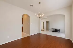 10102 Hidden Falls Dr, Pearland, TX 77584 - Photo 8