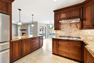 3726 Autumn Ln, Baytown, TX 77521 - Photo 18