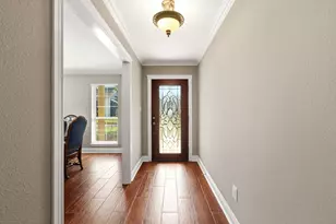 3726 Autumn Ln, Baytown, TX 77521 - Photo 6