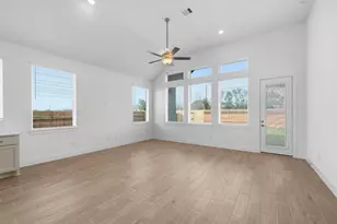 25103 Bison Creek Loop, Katy, TX 77493 - Photo 10