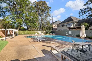 2415 Jamestown Mall, Houston, TX 77057 - Photo 44