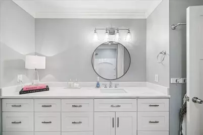 2415 Jamestown Mall #23, Houston, TX 77057 - Photo 32