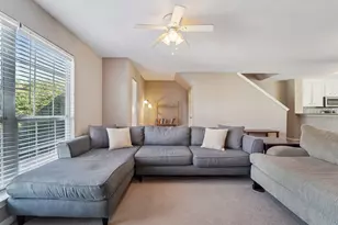 163 N Binnacle Ct, Willis, TX 77318 - Photo 2