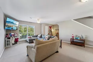 163 N Binnacle Ct, Willis, TX 77318 - Photo 4