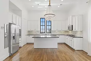 2702 Cortlandt St, Houston, TX 77008 - Photo 18