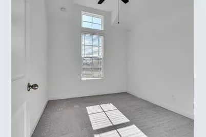 14233 Juniper Breeze Court, Willis, TX 77318 - Photo 10