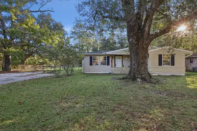 380 Croom, Vidor, TX 77662 - Photo 8