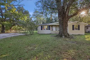 380 Croom, Vidor, TX 77662 - Photo 8