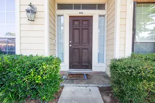 13014 Gentryside Ct, Houston, TX 77077 - Photo 2