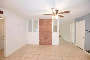 5011 Encino Ct, Friendswood, TX 77546 - Photo 6