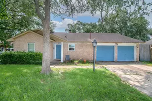 5011 Encino Ct, Friendswood, TX 77546 - Photo 2