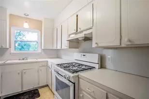 3532 Midwest Dr, Bryan, TX 77802 - Photo 14