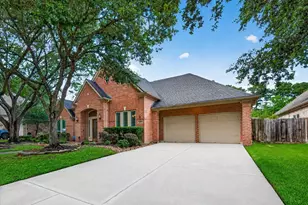 15318 Mustang Valley Cir, Cypress, TX 77429 - Photo 2