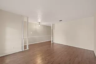 5201 Cunningham Dr, Pearland, TX 77581 - Photo 8