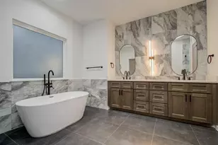 6821 Cadillac St, Houston, TX 77021 - Photo 10