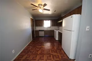 1211 W Jefferson St, Brenham, TX 77833 - Photo 6