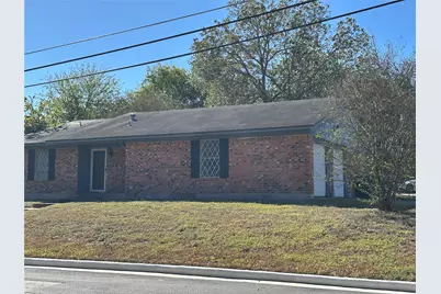 1211 W Jefferson Street, Brenham, TX 77833 - Photo 2