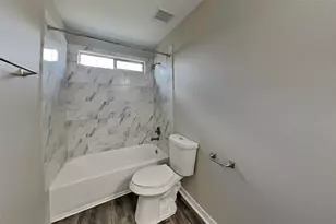 2902 Crestbrook Bend Ln, Katy, TX 77449 - Photo 18