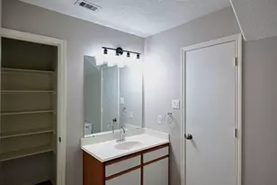 2810 Packard Elm St, Houston, TX 77038 - Photo 8
