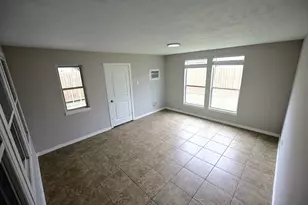 2810 Packard Elm St, Houston, TX 77038 - Photo 22