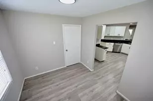 2810 Packard Elm St, Houston, TX 77038 - Photo 10