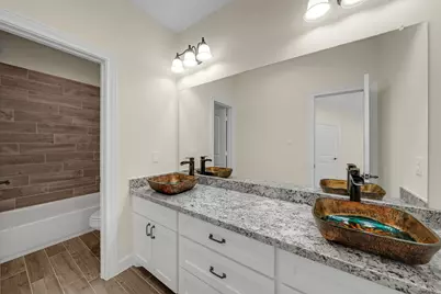 16936 W Ivanhoe, Montgomery, TX 77316 - Photo 14