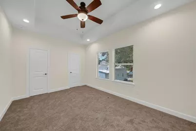 16936 W Ivanhoe, Montgomery, TX 77316 - Photo 2