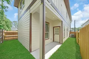 16936 W Ivanhoe, Montgomery, TX 77316 - Photo 24