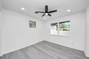 6314 Silver Chalice Dr, Houston, TX 77088 - Photo 12