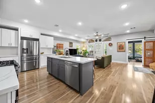 1710 McKee St, Houston, TX 77009 - Photo 14