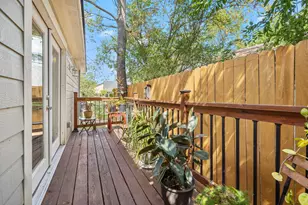 1710 McKee St, Houston, TX 77009 - Photo 10