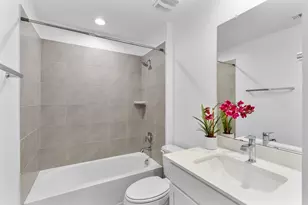 103 Lakeway Circle, Anahuac, TX 77514 - Photo 28