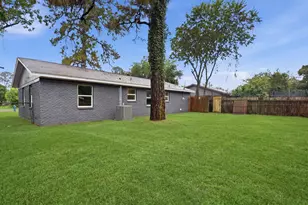 6415 Annunciation St, Houston, TX 77016 - Photo 32