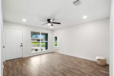 6415 Annunciation Street, Houston, TX 77016 - Photo 10