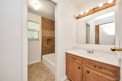 215 Hardy Street, Bacliff, TX 77518 - Photo 28