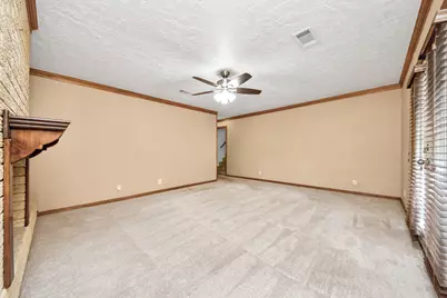 215 Hardy Street, Bacliff, TX 77518 - Photo 8