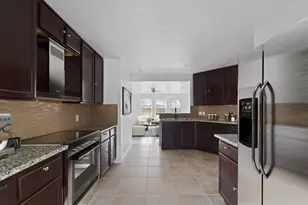 12226 Greencanyon Dr, Houston, TX 77044 - Photo 4