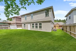 12226 Greencanyon Dr, Houston, TX 77044 - Photo 16