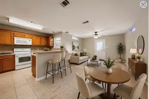 614 Foster St, Tomball, TX 77375 - Photo 6