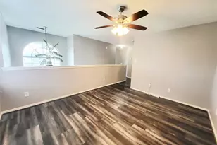 8722 Ashlawn Dr, Houston, TX 77083 - Photo 10