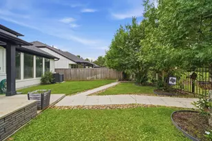 11647 Tranquility Summit Dr, Cypress, TX 77433 - Photo 38