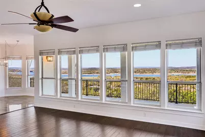 7008 Deepwood Drive, Lago Vista, TX 78645 - Photo 10