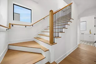 1327 W 22nd St, Houston, TX 77008 - Photo 14