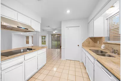 2335 Eaglerock Drive, Houston, TX 77080 - Photo 10