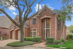 45 Ambleside Crescent Dr, Sugar Land, TX 77479 - Photo 2