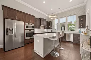 2709 Kinsley Oaks Dr, Houston, TX 77007 - Photo 2